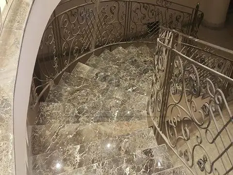 سلالم حلزونية رخام وجرانيت